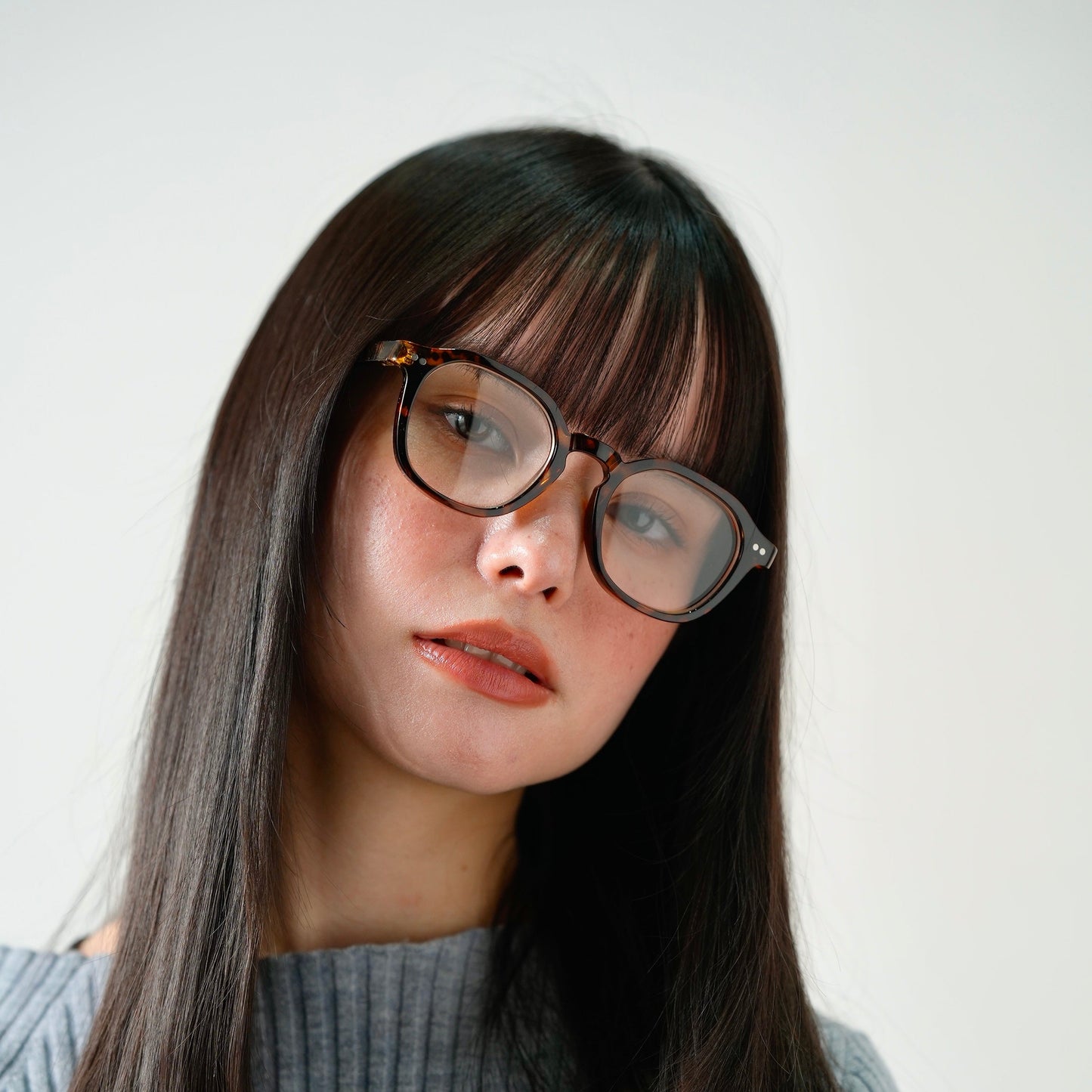 Svelte – Gold Demi / Clear