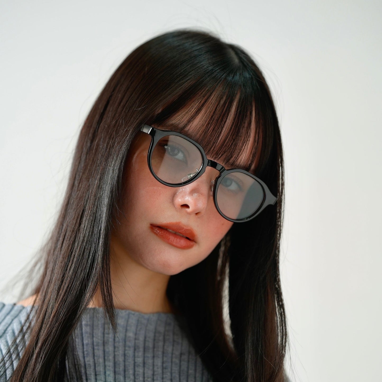 Fleur – Black / Light Gray
