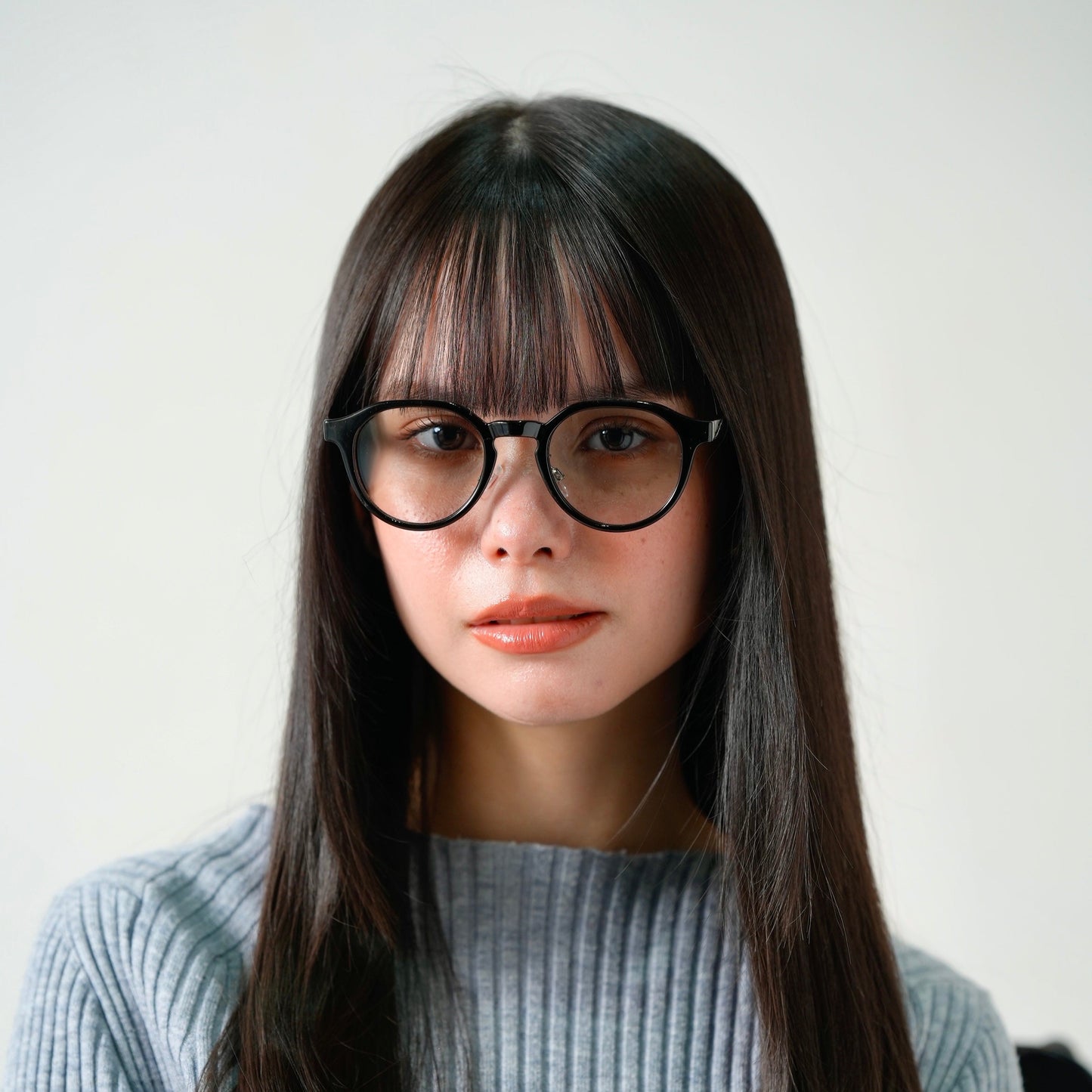 Fleur – Black / Light Gray
