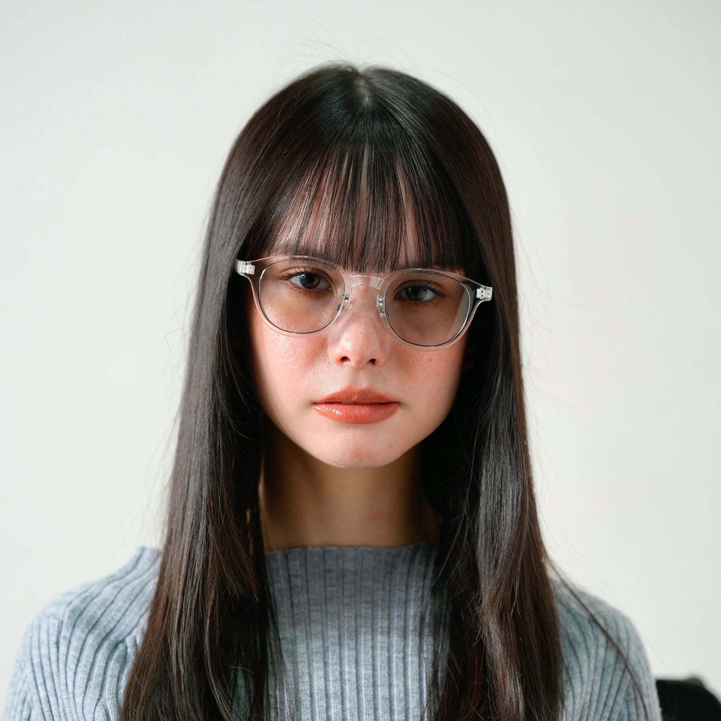 Rayon – Clear / Light Gray