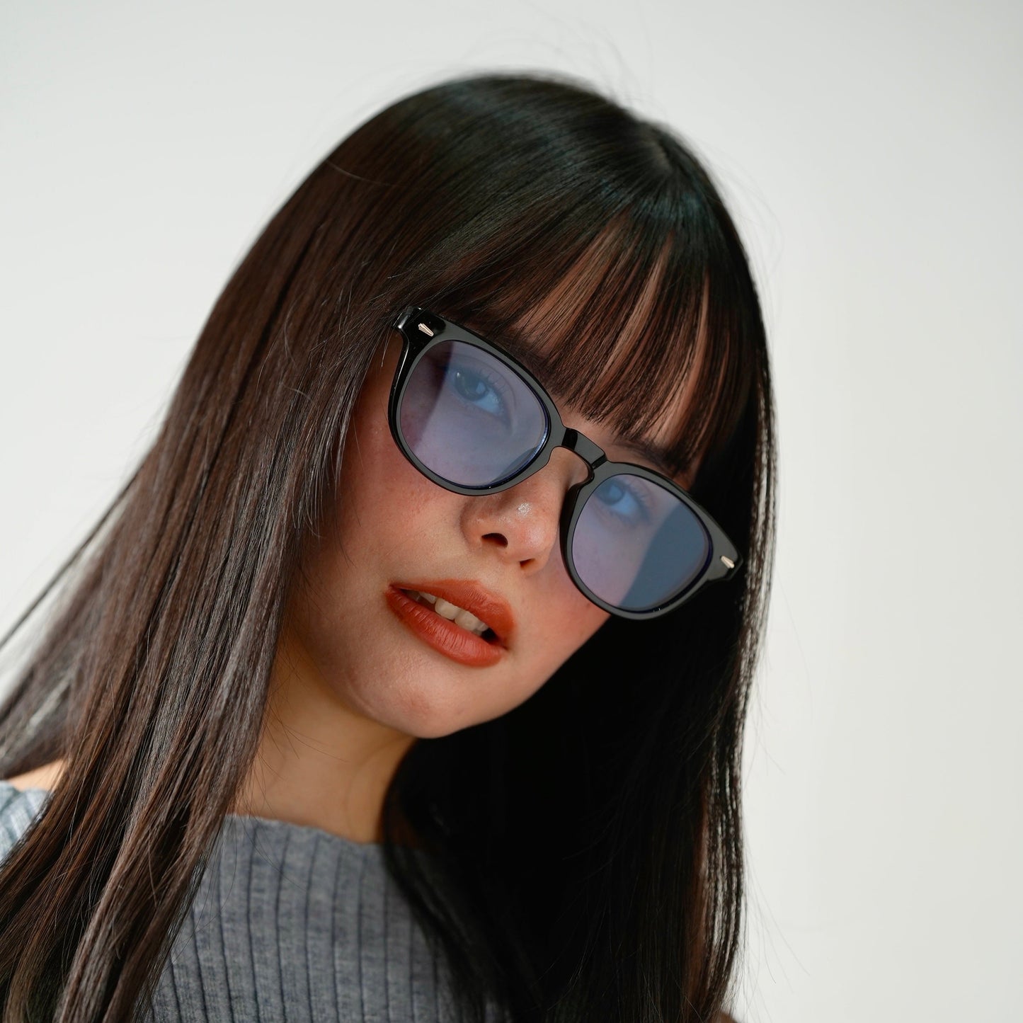 Ombre – Black / Light Blue